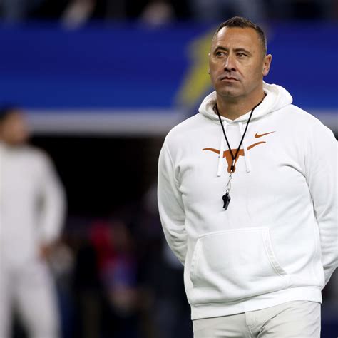 LPGA Tour Star Wore Nothing But 'Body Paint' In Photo - The Spun