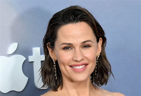 Jennifer Garner 2024 Comedy Cast Dedra Bethena