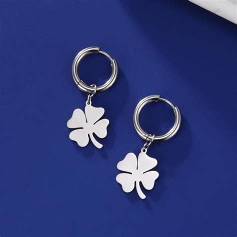 Boucles D Oreilles Tr Fle Quatre Feuilles Boucles D Oreilles Tr Fle