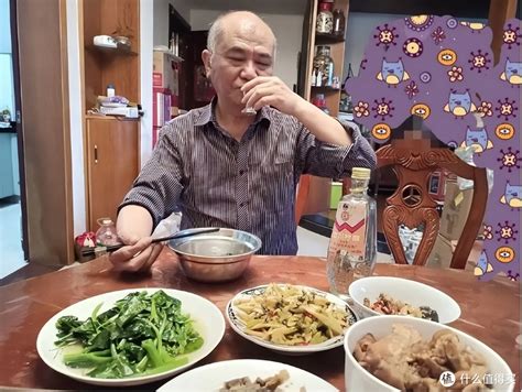 男人上了年纪要戒酒？行家：过了50岁，喝酒牢记这4点，好处多 白酒 什么值得买