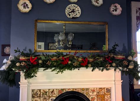 Christmas Garland Fireplace Perfect Christmas Tree Farm