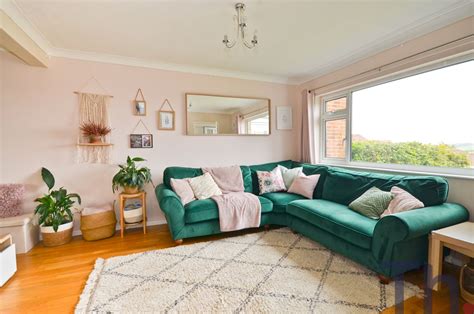 3 Bed Terraced House For Sale In Rookley Ventnor Isle Of Wight