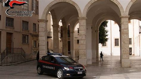 Alcamo Sorpreso A Rubare Allinterno Di Un Locale Arrestato Prima