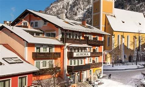 Austria Ski Holidays 2024 2025 | Austrian ski resorts | SNO