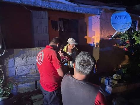 Fotonota Lluvias Provocan Derrumbe De Casa En Xicotepec