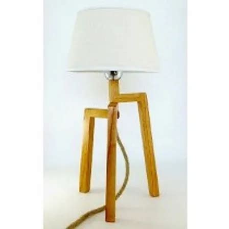 Velador O Lampara Mesa Tripode Madera Paraiso Nordica 1 950 00 En