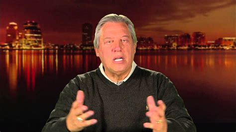 Pursue A Minute With John Maxwell Free Coaching Video Youtube