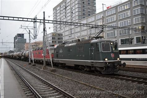 8864 0035 031123 SBB CFF Re 4 4 11335 Re 6 6 11677 Neuhausen