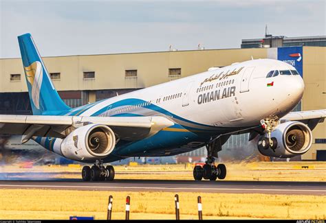 Oman Air Wallpapers Top Free Oman Air Backgrounds Wallpaperaccess