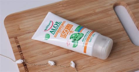 Equilibra Crema Solare Viso All Aloe Spf Il Blog Di C