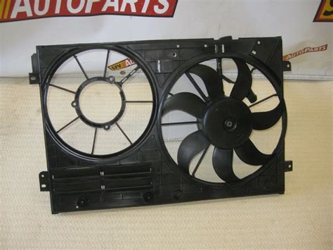 AUDI A3 RADIATOR COOLING FAN 2009 2010 2011 2012 2013 1K0 121 207 BC