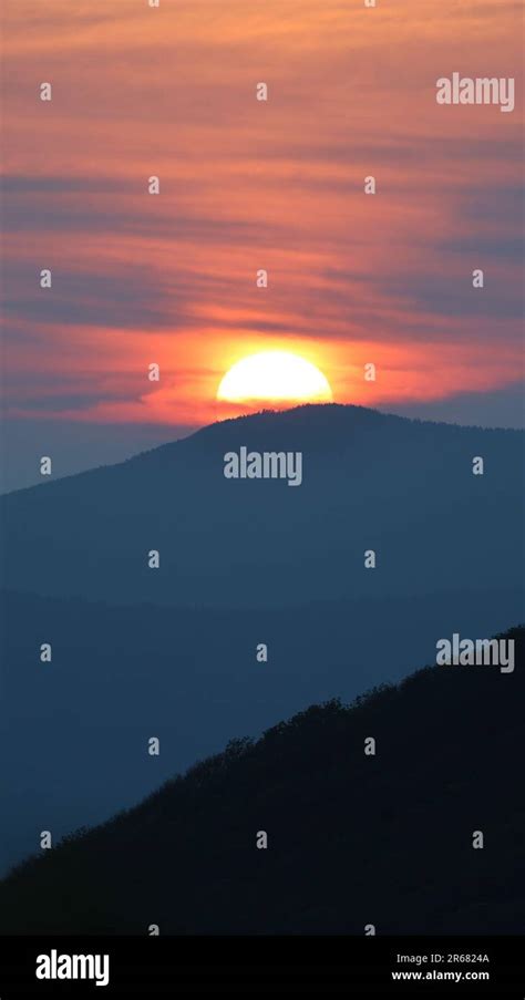 Sunrise at Craggy Gardens Stock Photo - Alamy