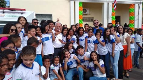 Aniversário de Parnarama tem entrega de obras e assinatura de ordem de