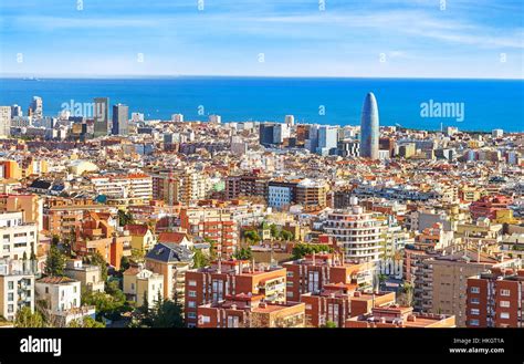 Vista Aérea De La Ciudad De Barcelona España Fotografía De Stock Alamy