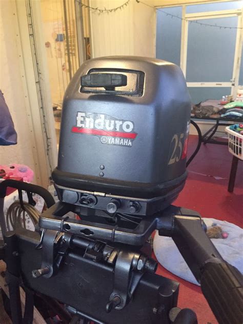 Yamaha 25hp 25 Hp Tiller Short Shaft Outboard Motor Freshwater Just