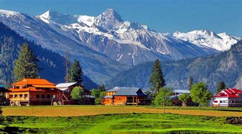 Family Tour to Neelam Valley - AM TREKKERS