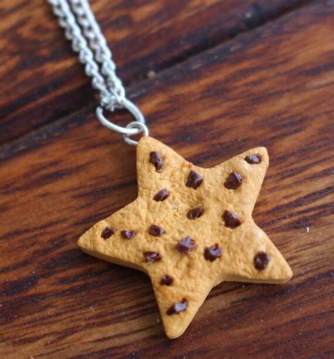 star shaped chocolate chip cookies