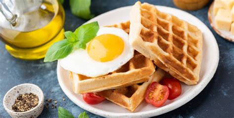 Сырные вафли: простой рецепт сытного и вкусного блюда