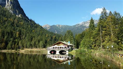 Der Pflegersee Der Kellerleitensteig Und Der Kramerplateauweg