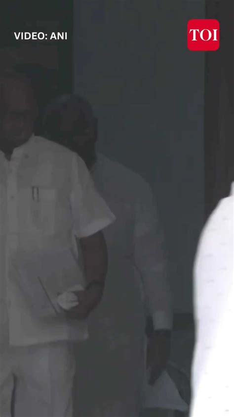 Ncp Chief Sharad Pawar Meets Congress Chief Mallikarjun Kharge And