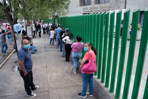 Imss Cómo Asegurar A Mi Familia O Dar De Baja A Un Beneficiario Por Internet Infobae