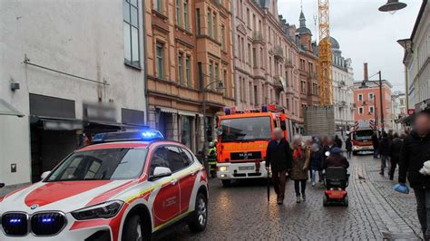 Rosenheim Feuerwehreinsatz nach Brandgeruch in Wohnung in Münchner