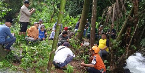 Tim Sar Lanjut Cari Siswa Smp Yang Hanyut Di Curug Kembar Hari Ini