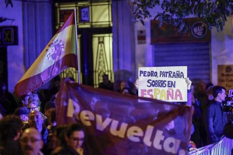 Así es Revuelta la asociación juvenil de Vox que agita las calles