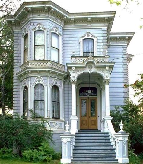 Pin By Vero On Townhouse Dreamhouse Victorian Homes Architecture