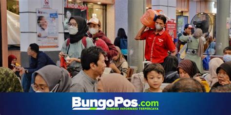 Jumlah Angkutan Penumpang Umum Di Semua Moda Kembali Mengalami Peningkatan