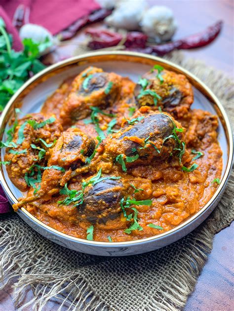 Bharva Baingan Masala Recipe Stuffed Brinjal Masala By Archana S Kitchen