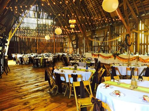 Michigan Barn Weddings Crooked River Weddings Barn Wedding Venue In