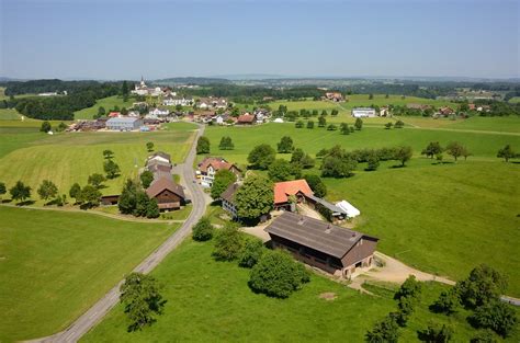 Hasum Im Hintergrund St Pelagiberg Juni Donald Kaden Flickr