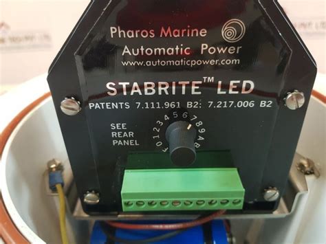 Pharos Marine Automatic Power R Stabrite Led Aeliya Marine