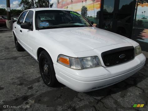 2007 Vibrant White Ford Crown Victoria Police Interceptor 124004341 Photo 3