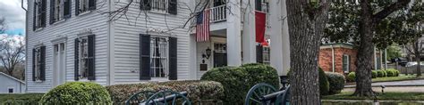 288990ab27f848cf6b20e6b58ebfb695.jpg?impolicy=fcrop&w=1920&h=480&q=medium