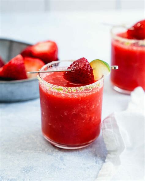 12 Brilliant Red Cocktails – A Couple Cooks