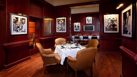 Shula's Steak House | Walt Disney World Resort