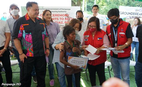 Quake Hit Aeta Families Awarded Housing Units In Porac Politiko