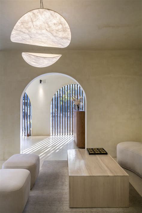 Noeline’s Extension and Renovation / The Silent Architect | ArchDaily