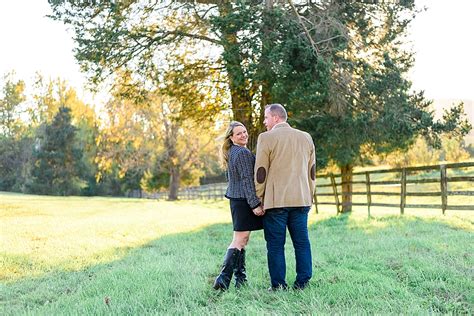 Jefferson Vineyards Engagement Photos