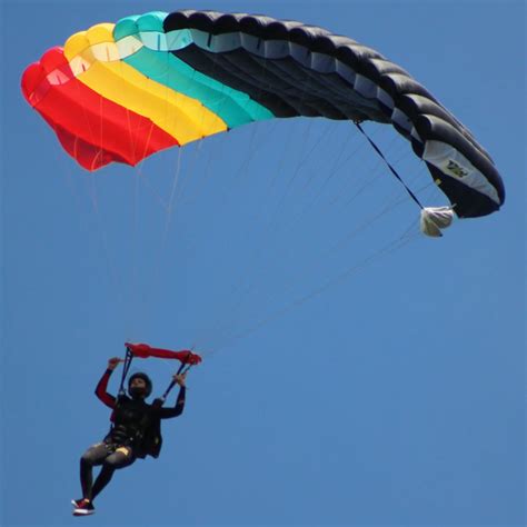 Baptême de Saut en parachute FODYEM