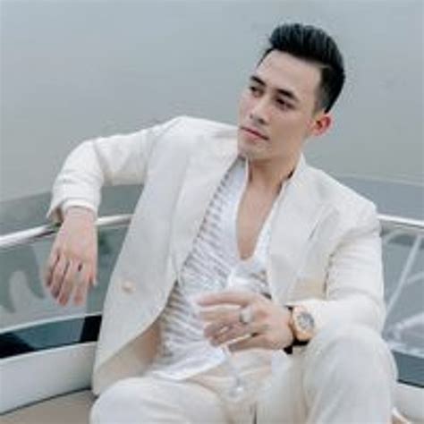 Stream Phan Hoàng Điệp music Listen to songs albums playlists for