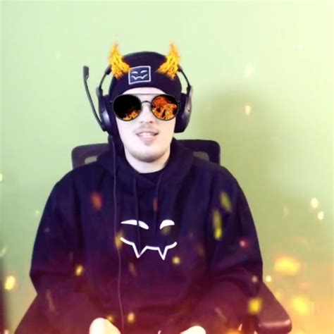 badboyhalo  crazy people streamers