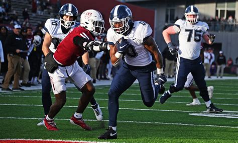 Uconn Ends The Season With A Smile And A Win Over Umass The