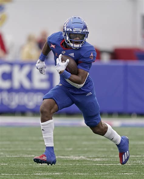 Lawrence Native Ku Football Freshman Devin Neal Not A Newcomer To K