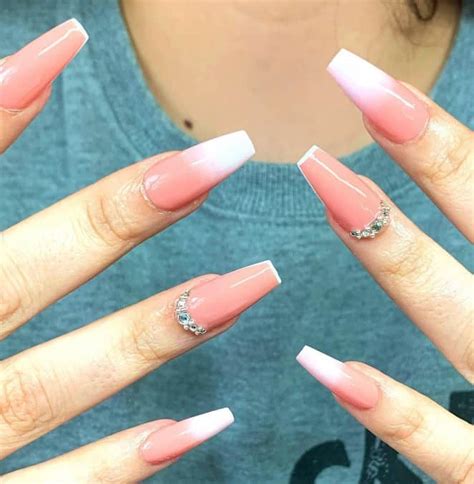 30 Pink Ombré Nails for a Soft or Bold Feminine Look