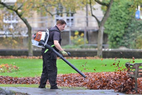 3 Reasons To Outsource Your Commercial Grounds Maintenance Jfc Ground