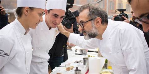 Cibo E Circo Bottura Nel Segno Di Fellini A Rimini Giornale Di Sicilia