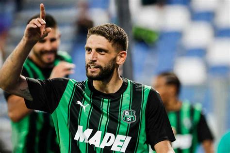 Berardi Al Centro Del Mercato Invernale Non Solo Juve 4 Big Su Di Lui